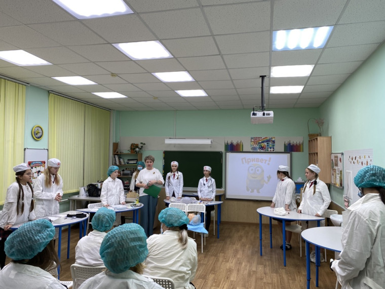 Областной семинар в Гимназии №1: вместе создаем воспитательно-событийную среду через детско-взрослые проекты.